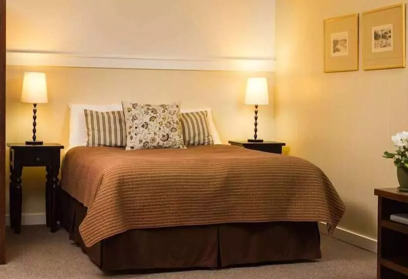 Hotelli Land's End At Cannon Beach