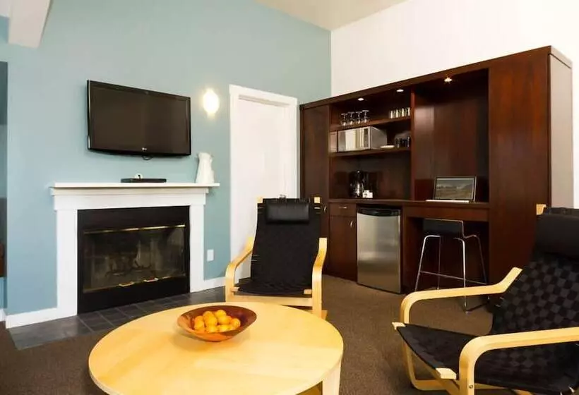 Hotelli Land's End At Cannon Beach