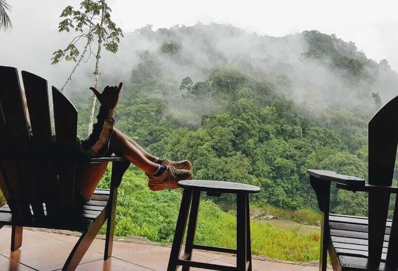 هتل Pacuare River Lodge