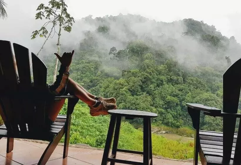 Hotelli Pacuare River Lodge