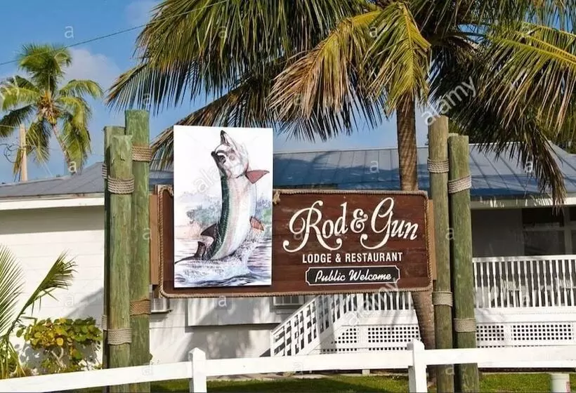 Hotelli Rod And Gun Club