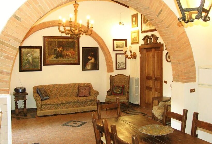 فندق ريفى Agriturismo Villa Augusto