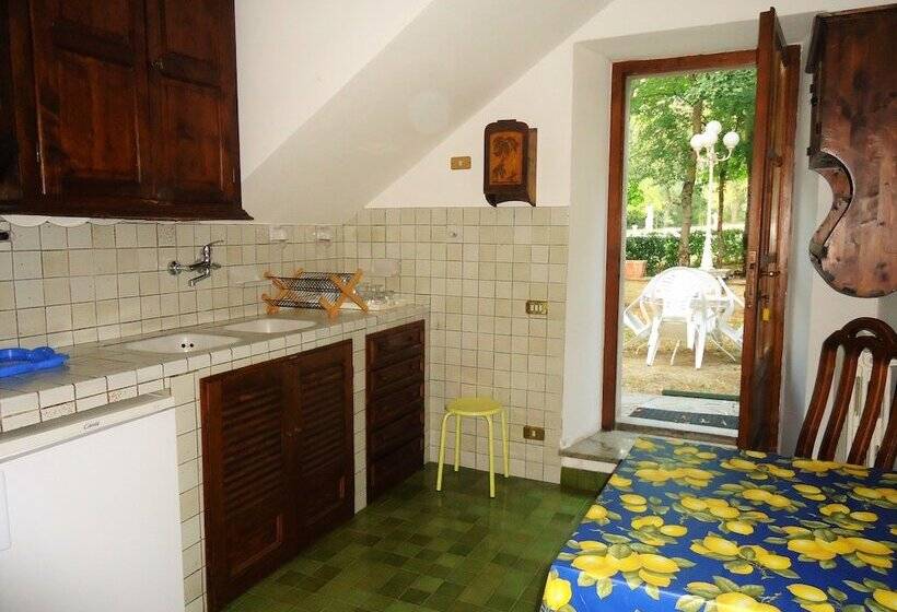 فندق ريفى Agriturismo Villa Augusto