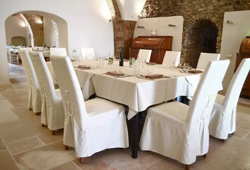 Maaseutuhotelli Masseria Celentano Relais & Agriturismo