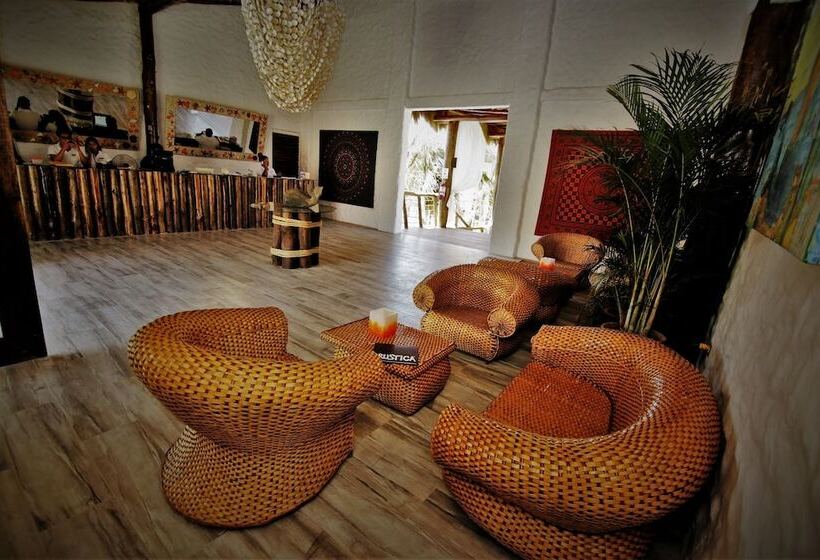 ホテル Rustica Vichayito