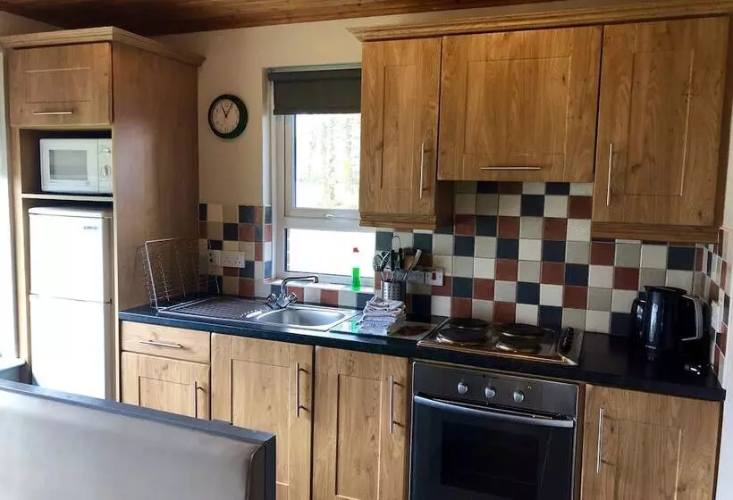 Manor House Marine & Cottages