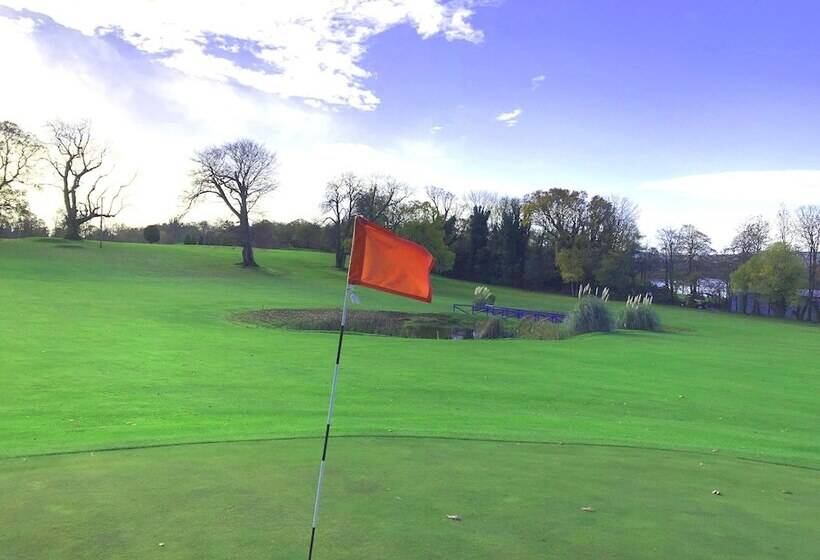 Manor House Marine & Cottages