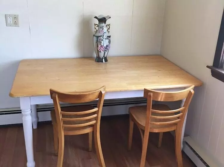 Motelli Amerital International Suites