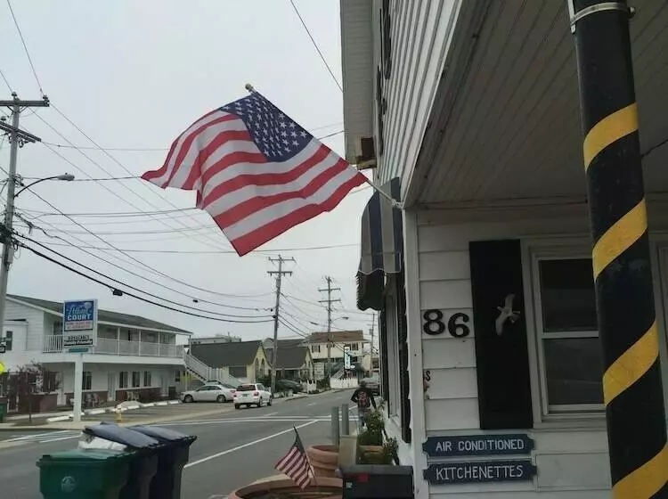 Motelli Amerital International Suites