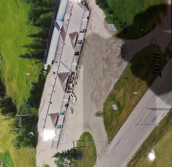 فندق على الطريق Melville Country Inn