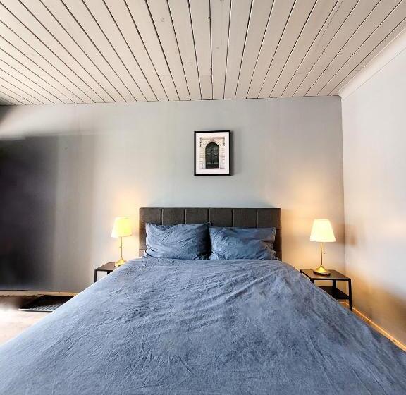 The Villager Inn Princeton Motel