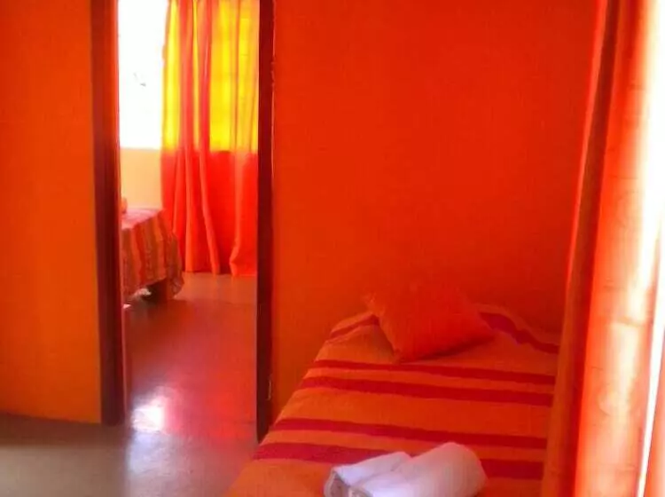 پانسیون Chez Jacques Guest House