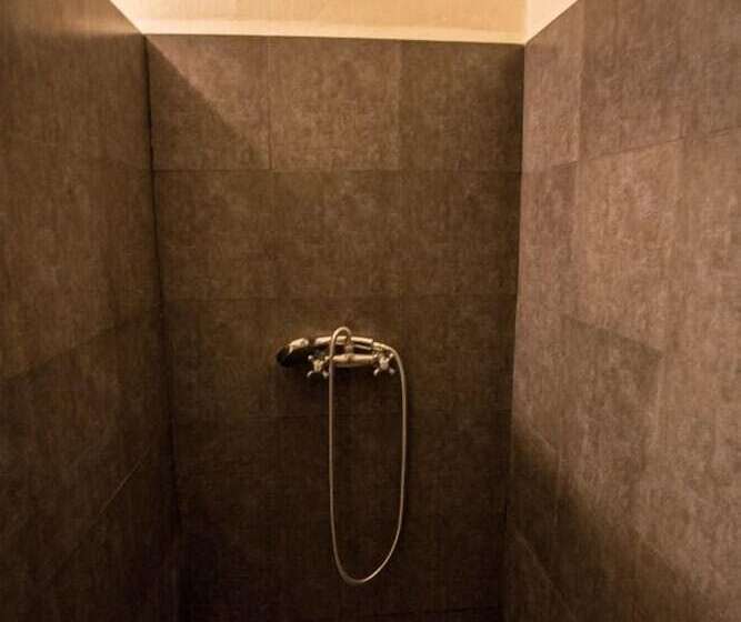 پانسیون Chez Jacques Guest House