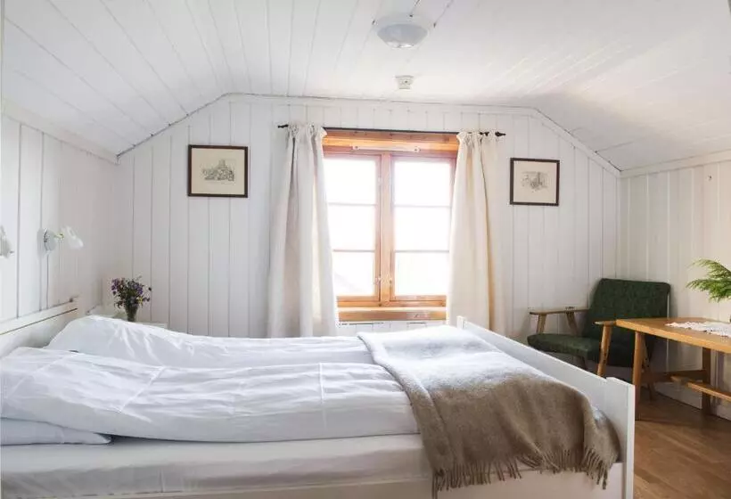 Majatalo Glomstad Gjestehus