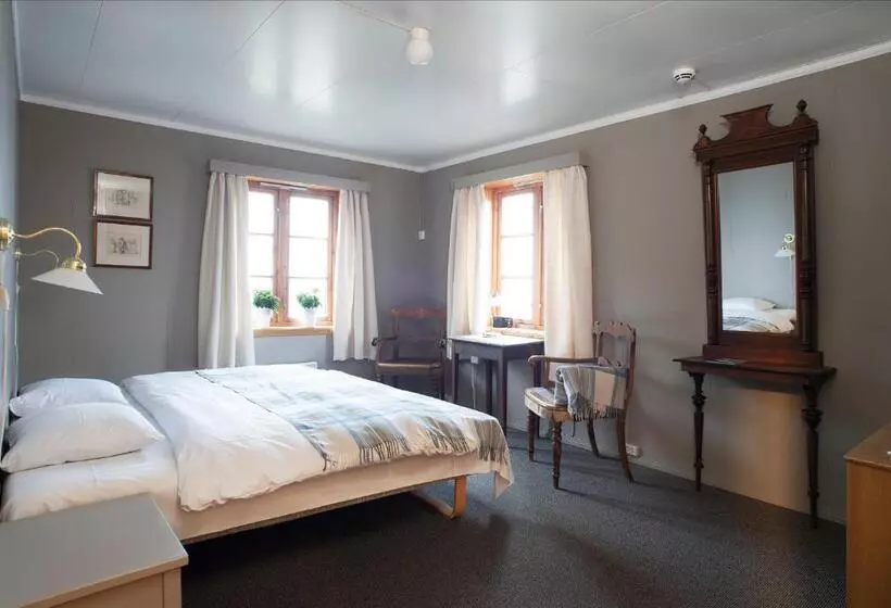 Majatalo Glomstad Gjestehus