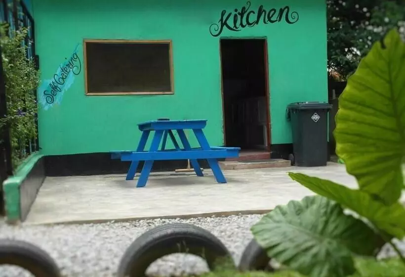 Wanderers Lodge   Hostel