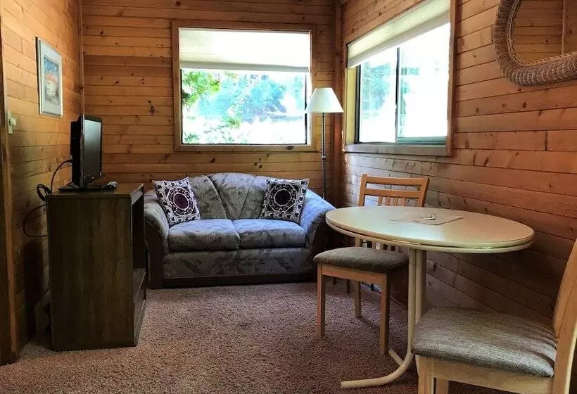 Driftwood Village Cottages