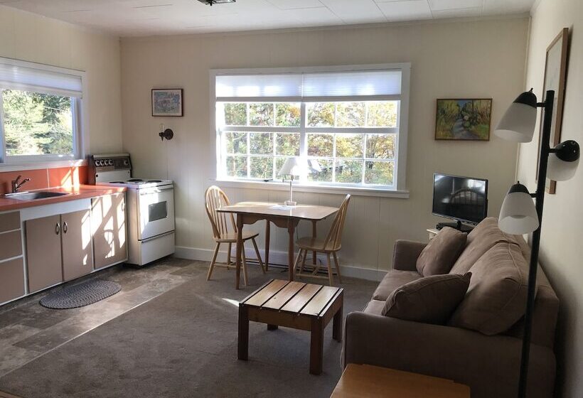 Driftwood Village Cottages