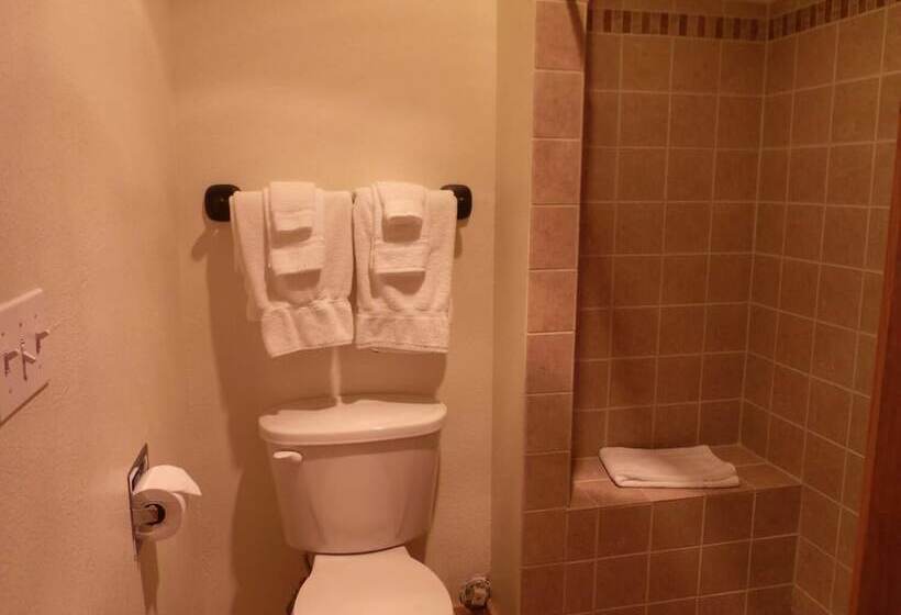 פונדק Wagon Wheel Restaurant Bar And Motel