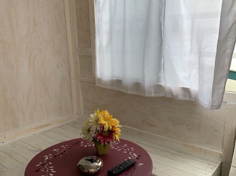 호텔 Harbor Houseboat