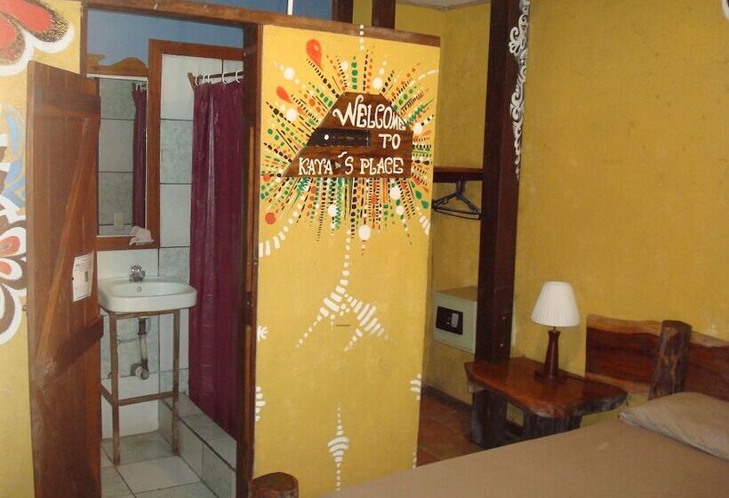 בית מלון כפרי Kaya's Place