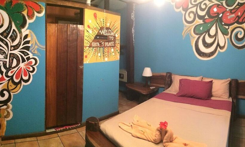 בית מלון כפרי Kaya's Place