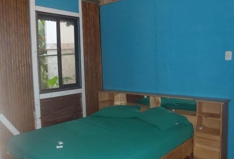 בית מלון כפרי Kaya's Place