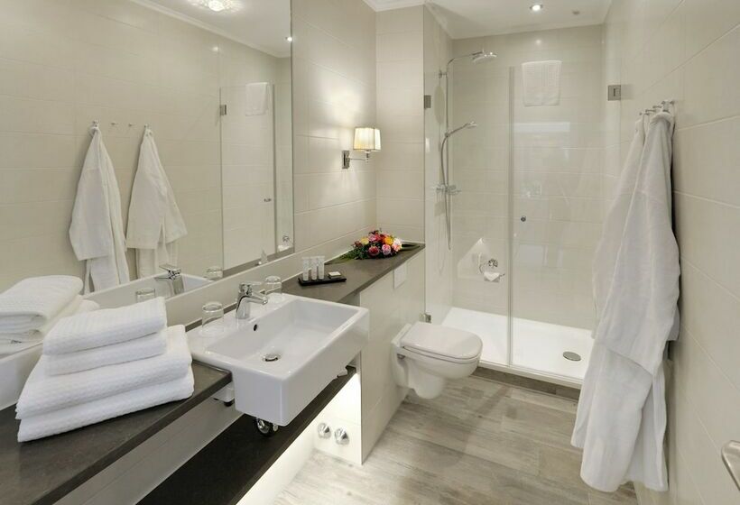 בית מלון כפרי Max Am Meer Kühlungsborn