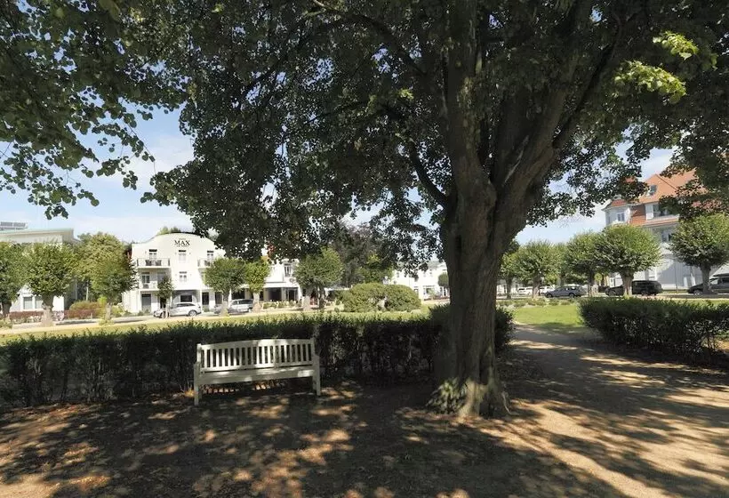 Hotelli Max Am Meer Kühlungsborn