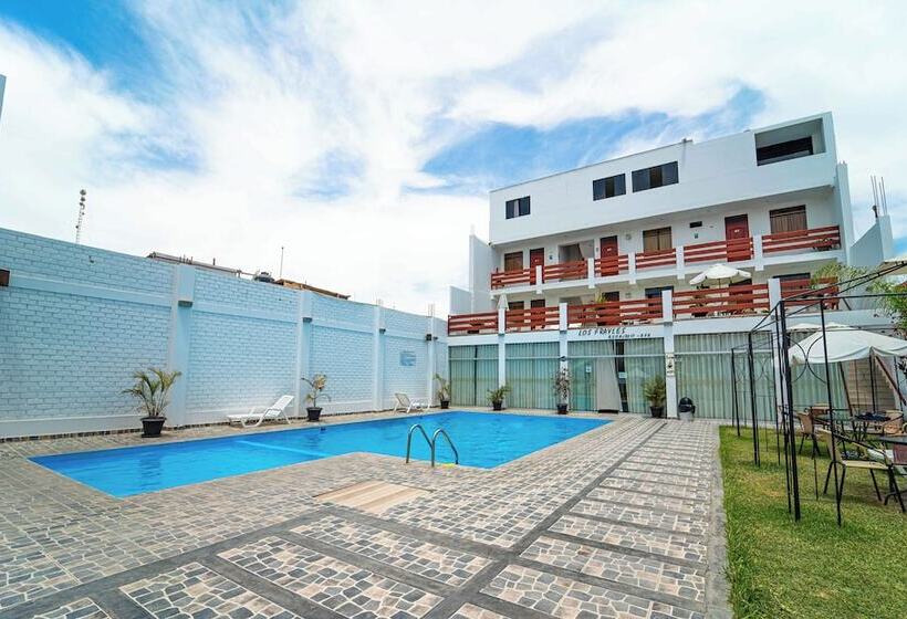 ホテル Residencial Los Frayles