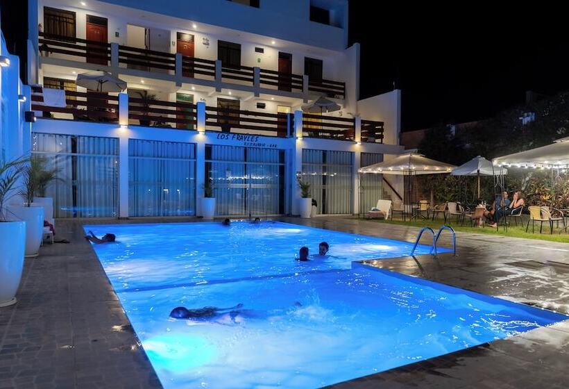 ホテル Residencial Los Frayles