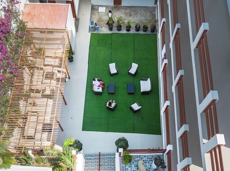 ホテル Residencial Los Frayles