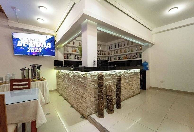 ホテル Residencial Los Frayles