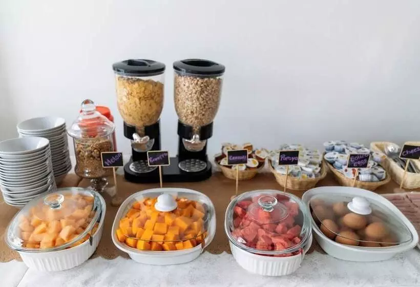 هتل Residencial Los Frayles