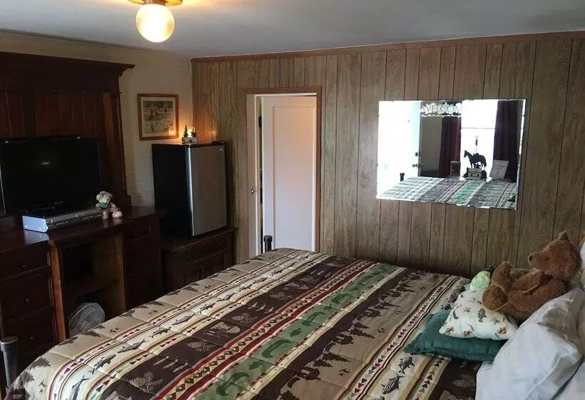 Motelli Black Bear Inn