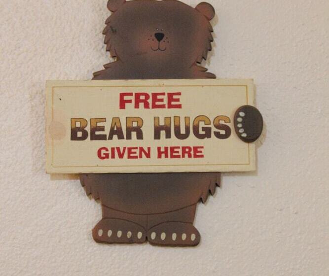 モーテル Black Bear Inn