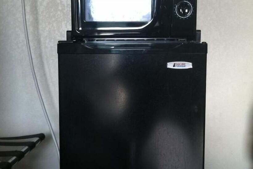 فندق على الطريق College Inn