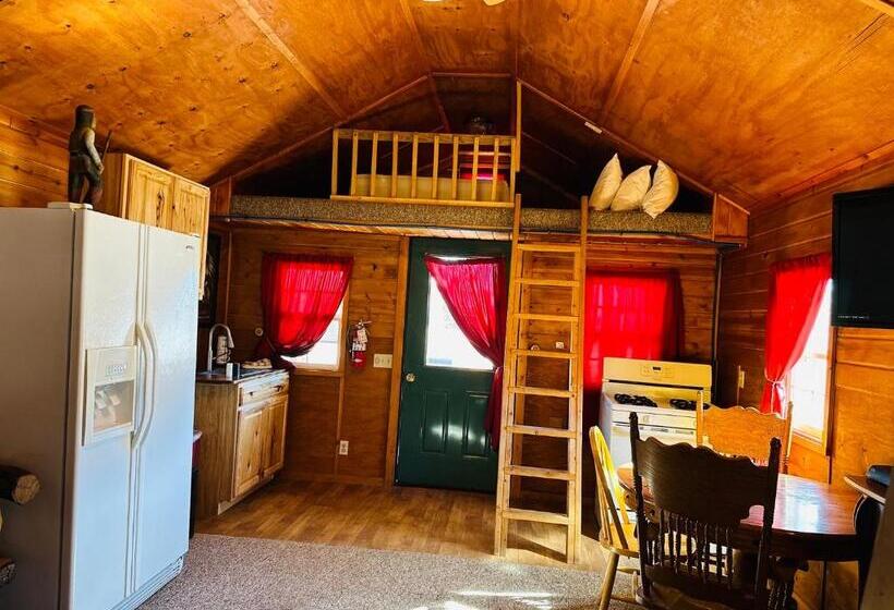 فندق على الطريق Country Cabins