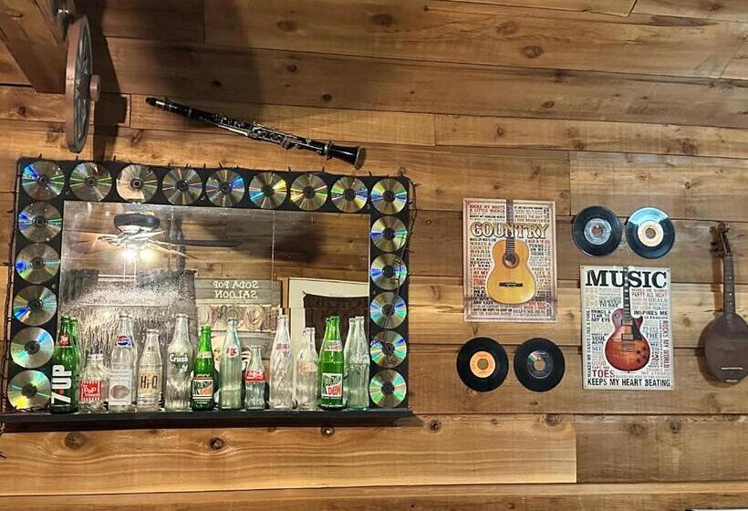 فندق على الطريق Country Cabins