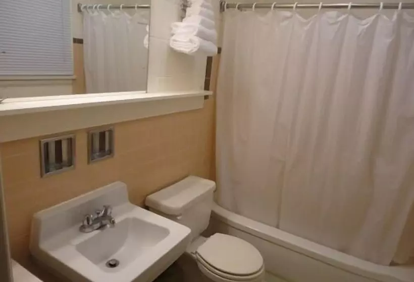 Motelli Sherkston Inn