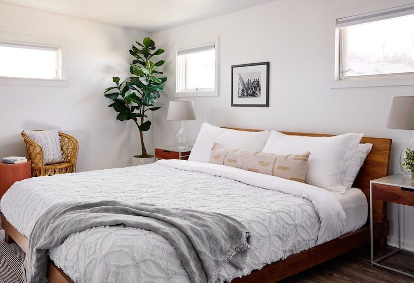 فندق على الطريق York Beach Surf Club