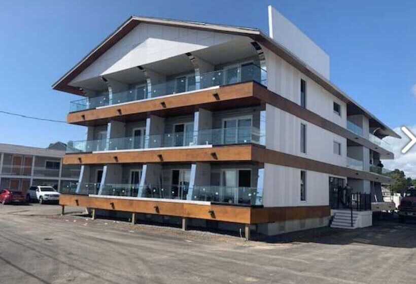 فندق على الطريق York Beach Surf Club