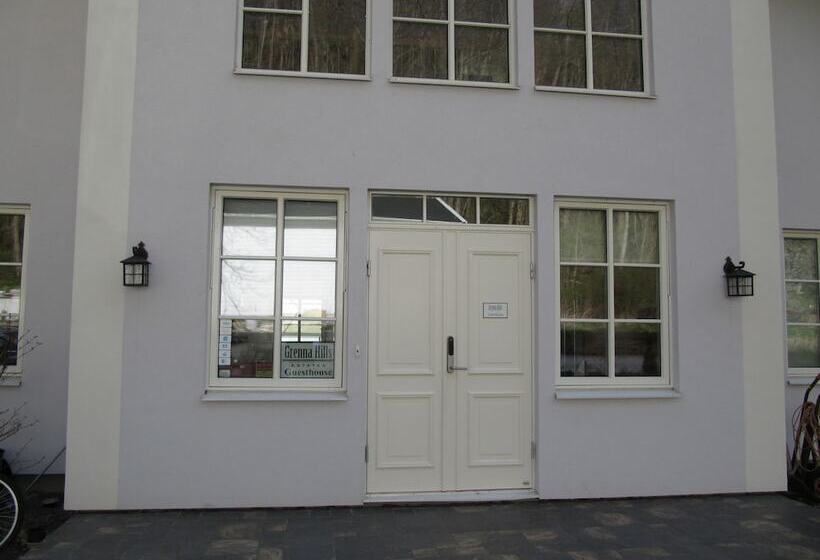 פנסיון Hills Cottage