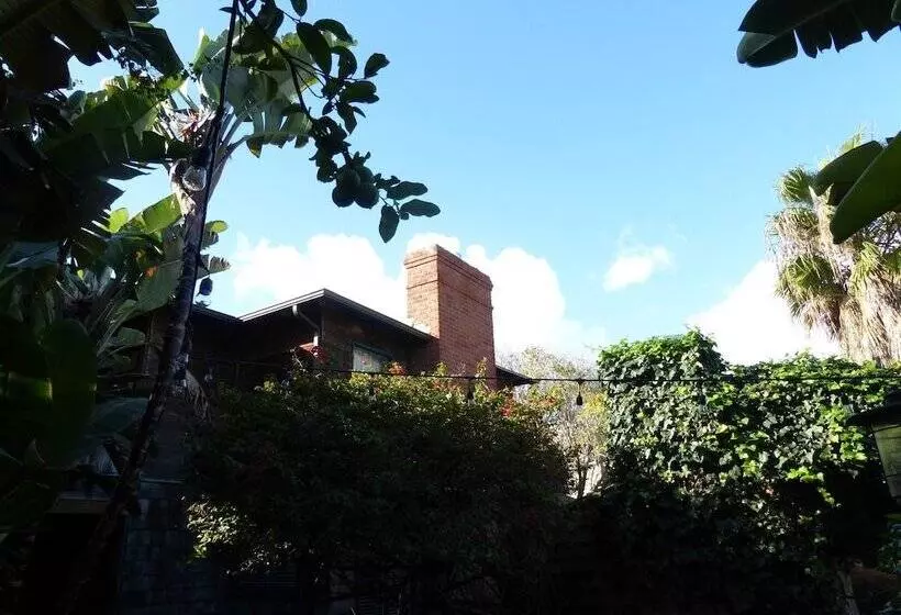 Redwood Hollow Cottages