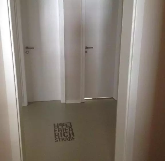 住宿加早餐  Friedrichstraße