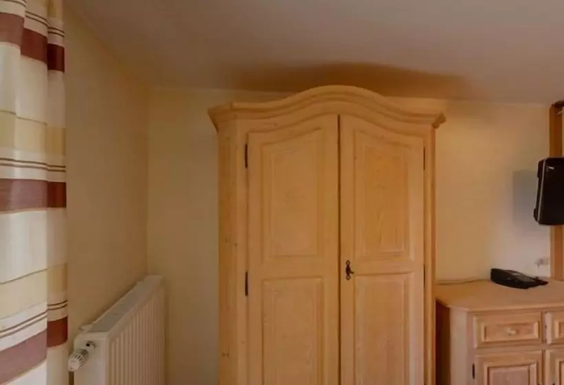 Berggasthof & Hotel Brend