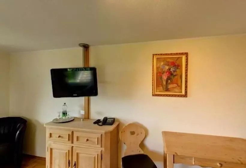 Berggasthof & Hotel Brend