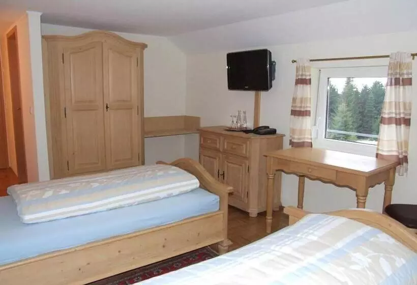 Berggasthof & Hotel Brend