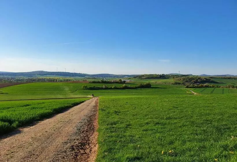 Garni Hotel Biebertal Am Milseburgradweg