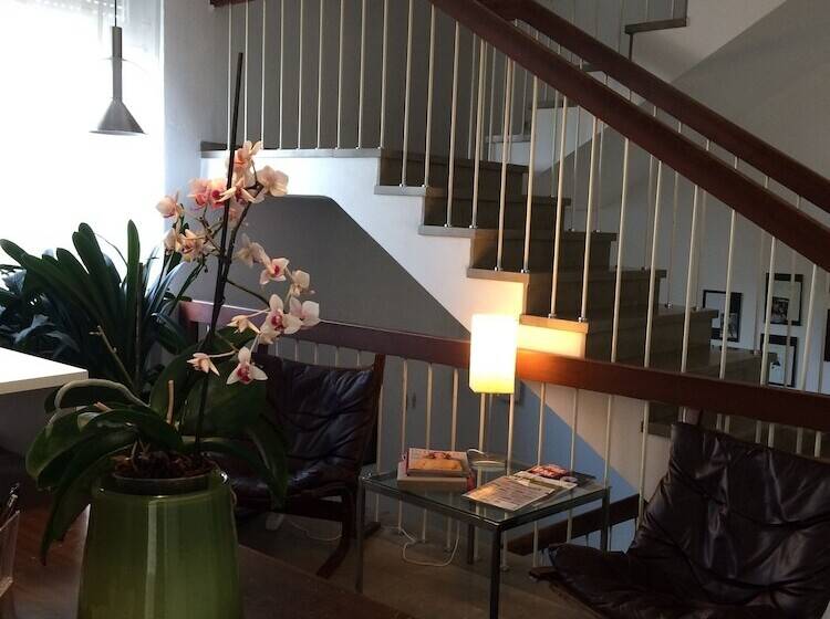 ホテル Auracher Hof